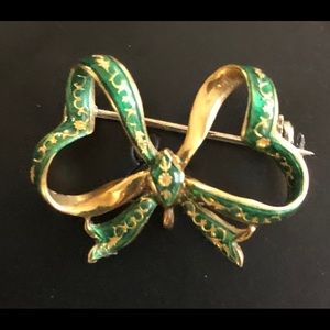 Enameled 18k Gold Bow pin